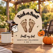 DIY Halloween Footprint Sign – Baby’s First Halloween Keepsake