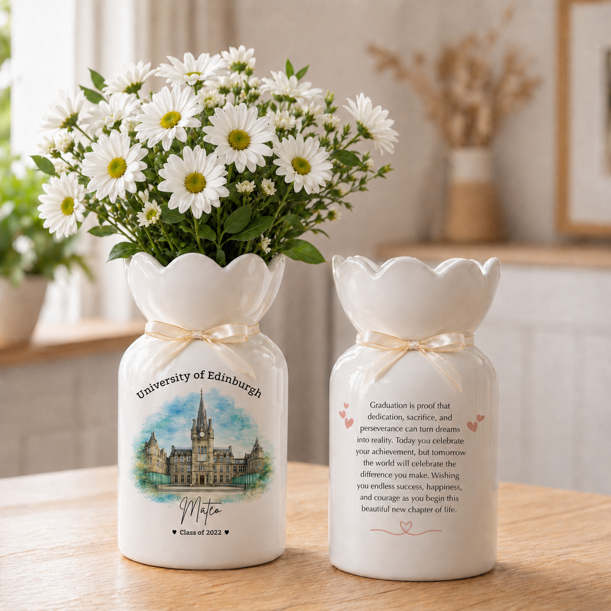 Custom University Vase – Personalized College Graduation Gift, Class of 2026 Keepsake