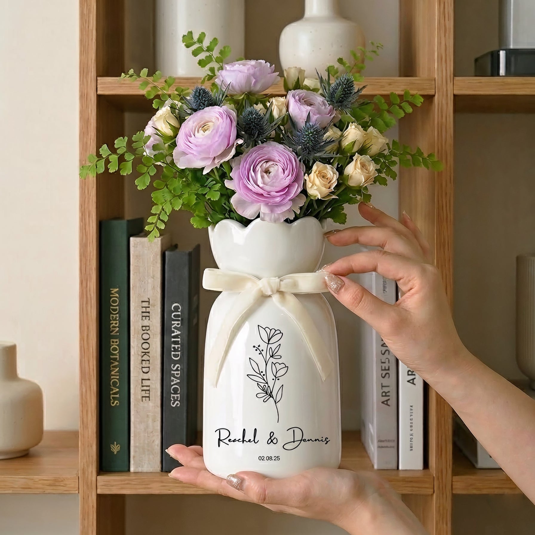 Custom Wedding Gifts Flower Vase – Personalized Engagement & Newlywed Couple Gift
